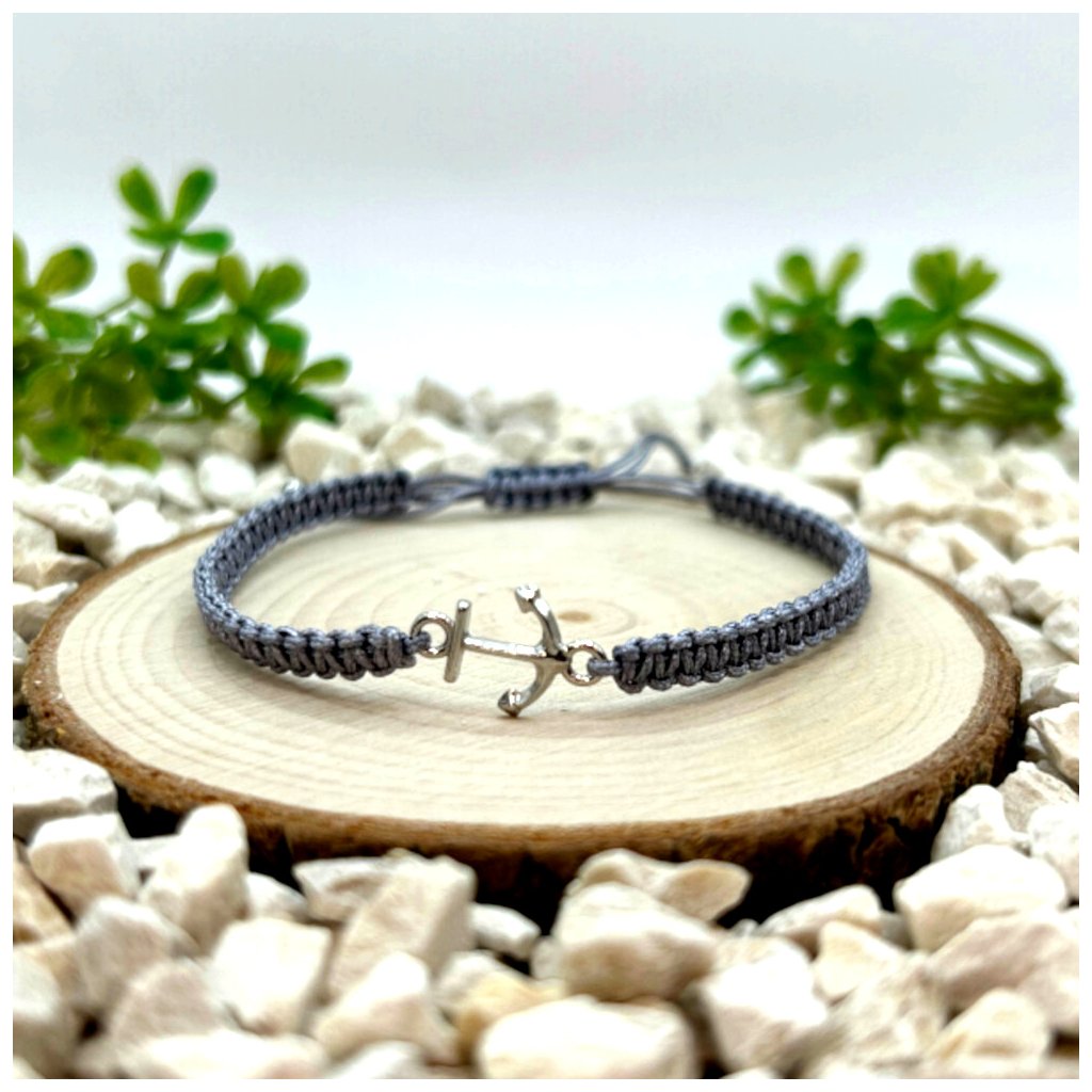 Macramé náramek – Stříbrná kotva