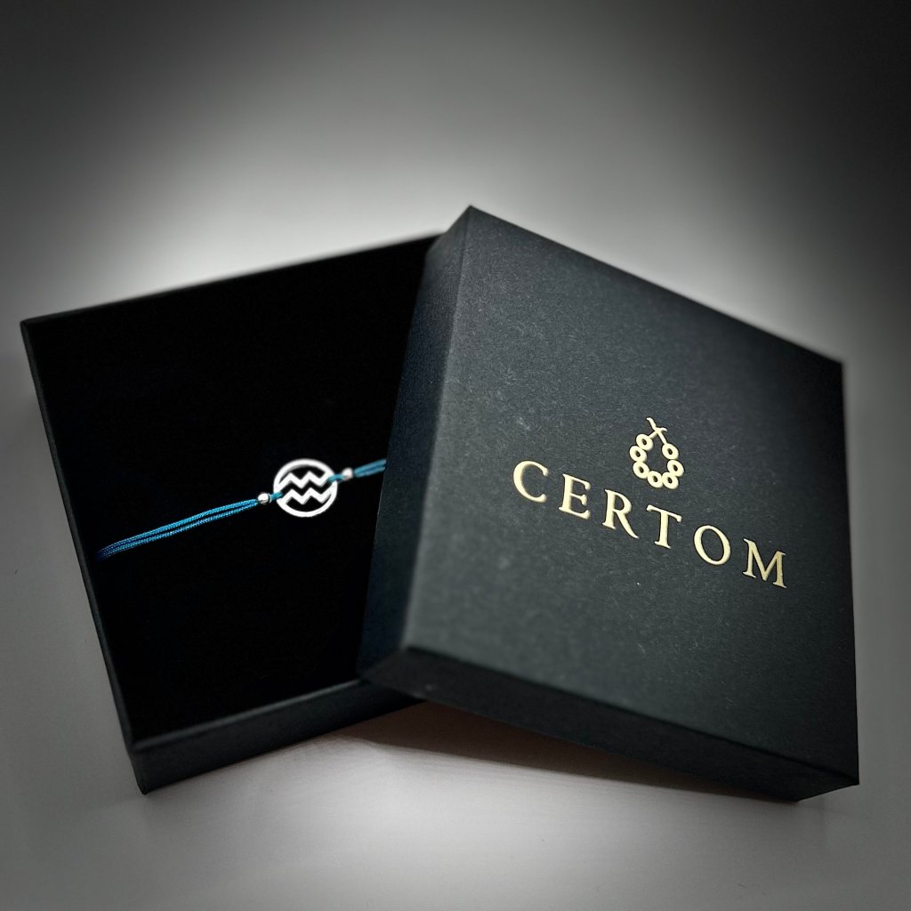 Provázkový náramek Vodnář v dárkové krabičce